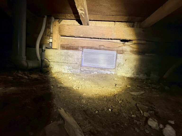 岐阜市イタチ侵入口封鎖施工後