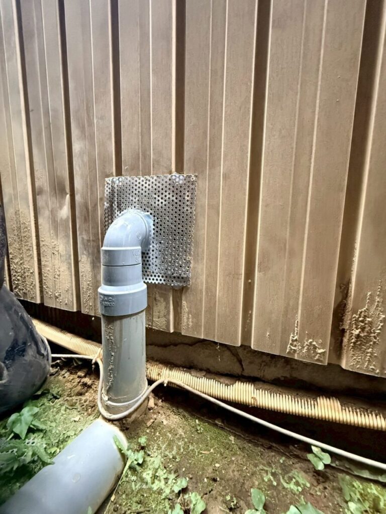 岐阜市イタチ被害侵入口封鎖施工後