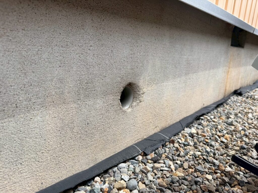 施工前：岐阜市ネズミ侵入口