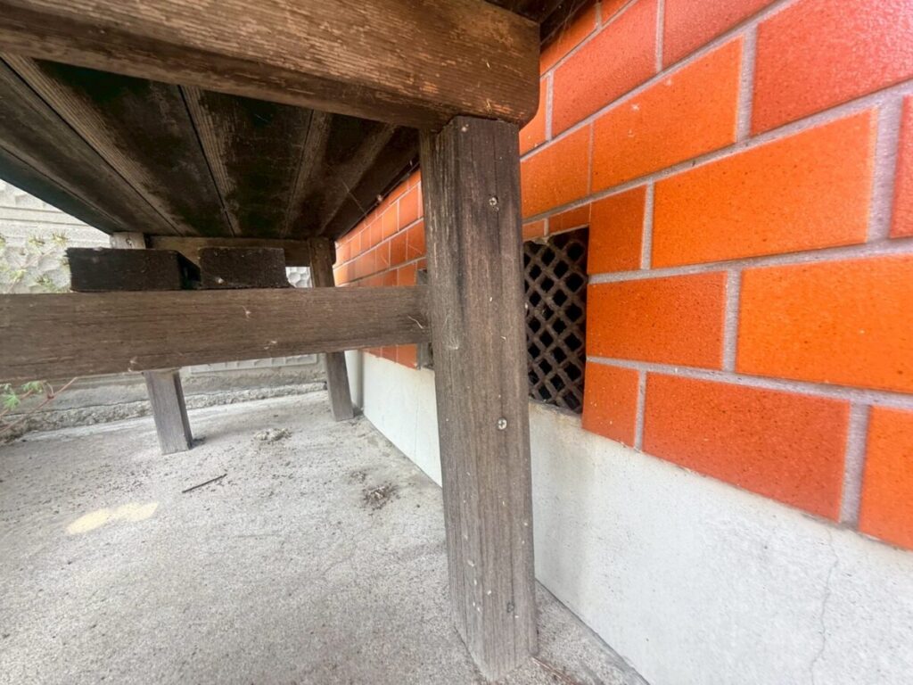 岐阜 イタチ侵入口